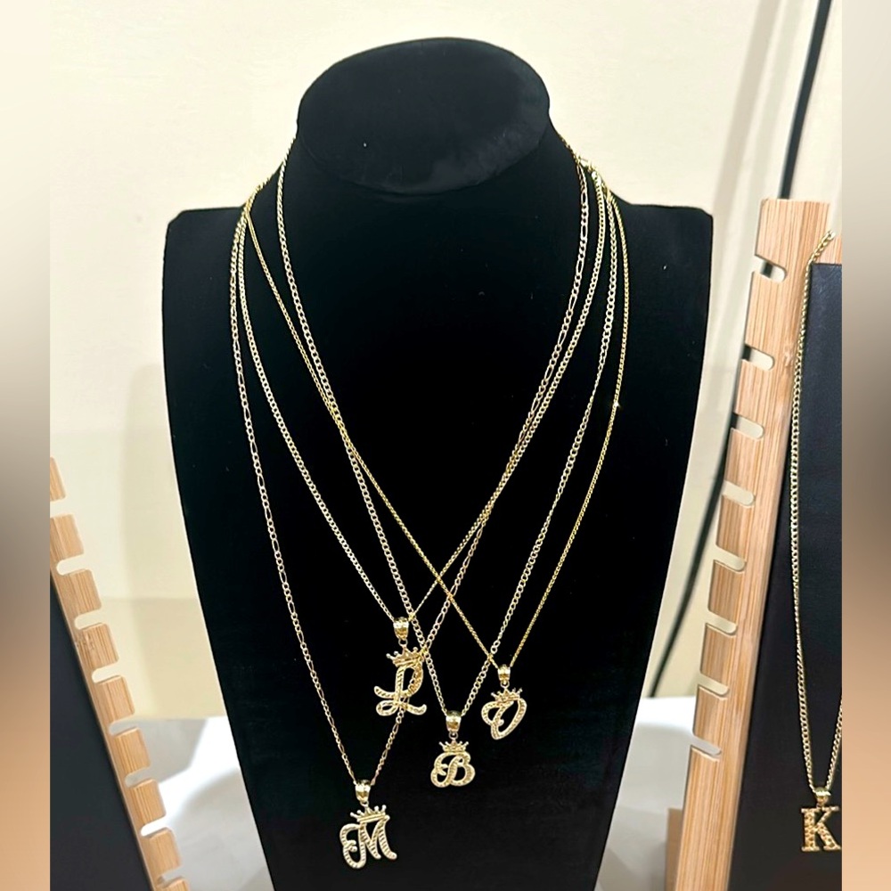 Unlisted for LIVE Shows $40-300 10kt gold jewelry
